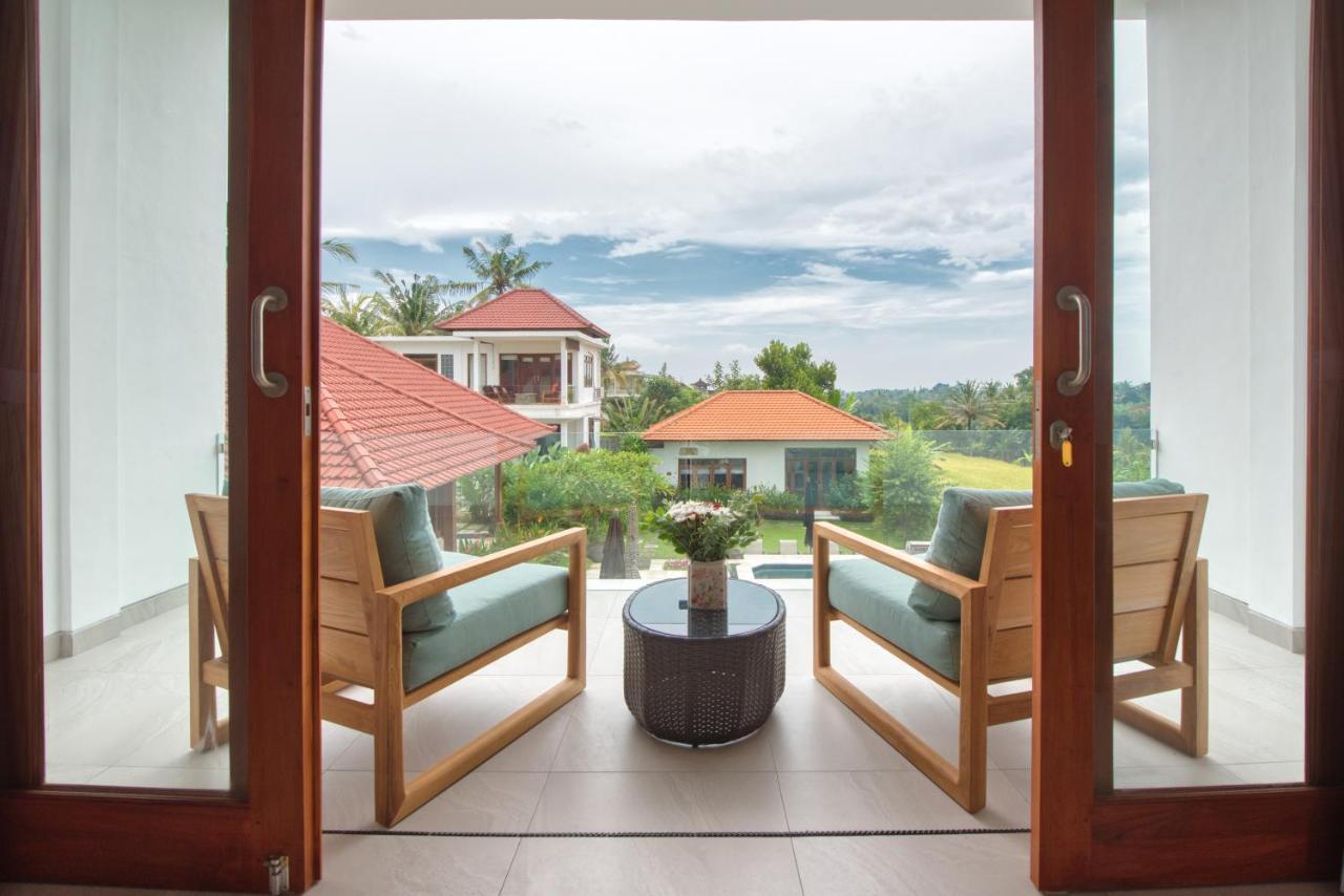 Wake In Paradise And Luxury Lebah Villas Ubud Extérieur photo